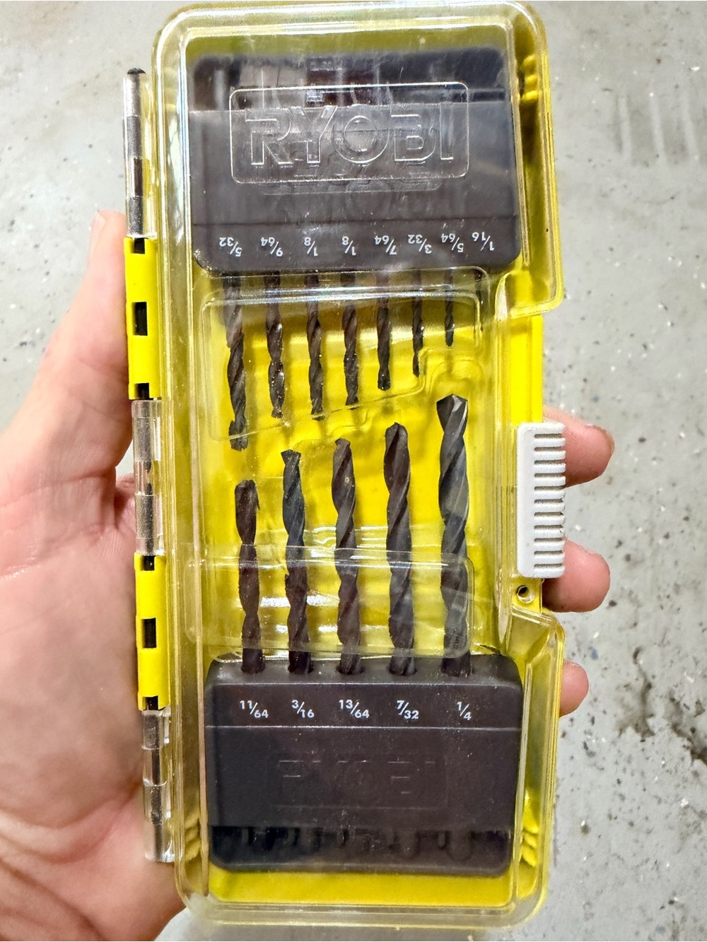 NEW " Ryobi" 12-Piece Drill Bit Set in Yellow NEW